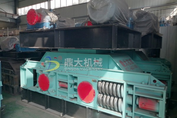 什么是青石對輥制砂機(jī)？